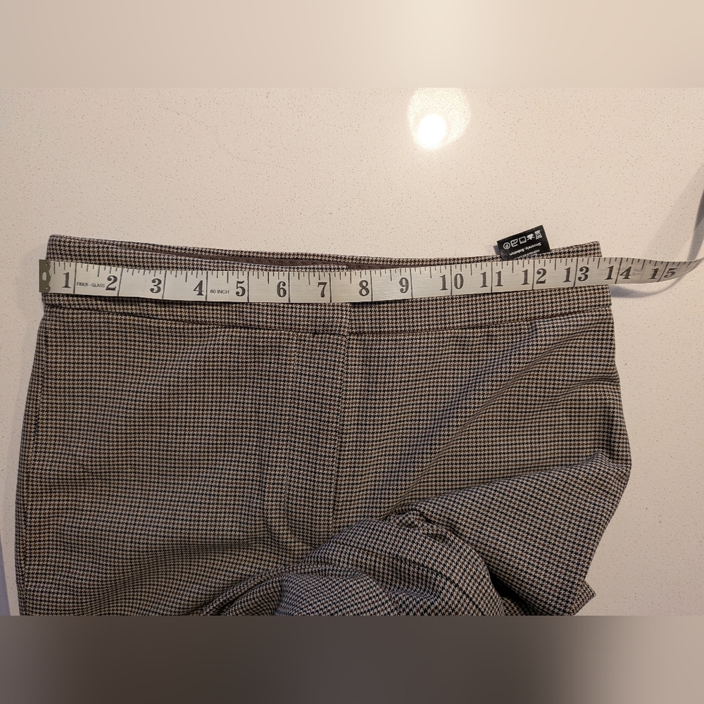 Houndstooth Straight Leg Pant With Ankle Slit - Picture 8 of 8